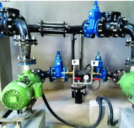 Montagem elétrica em estação de bombeamento industrial